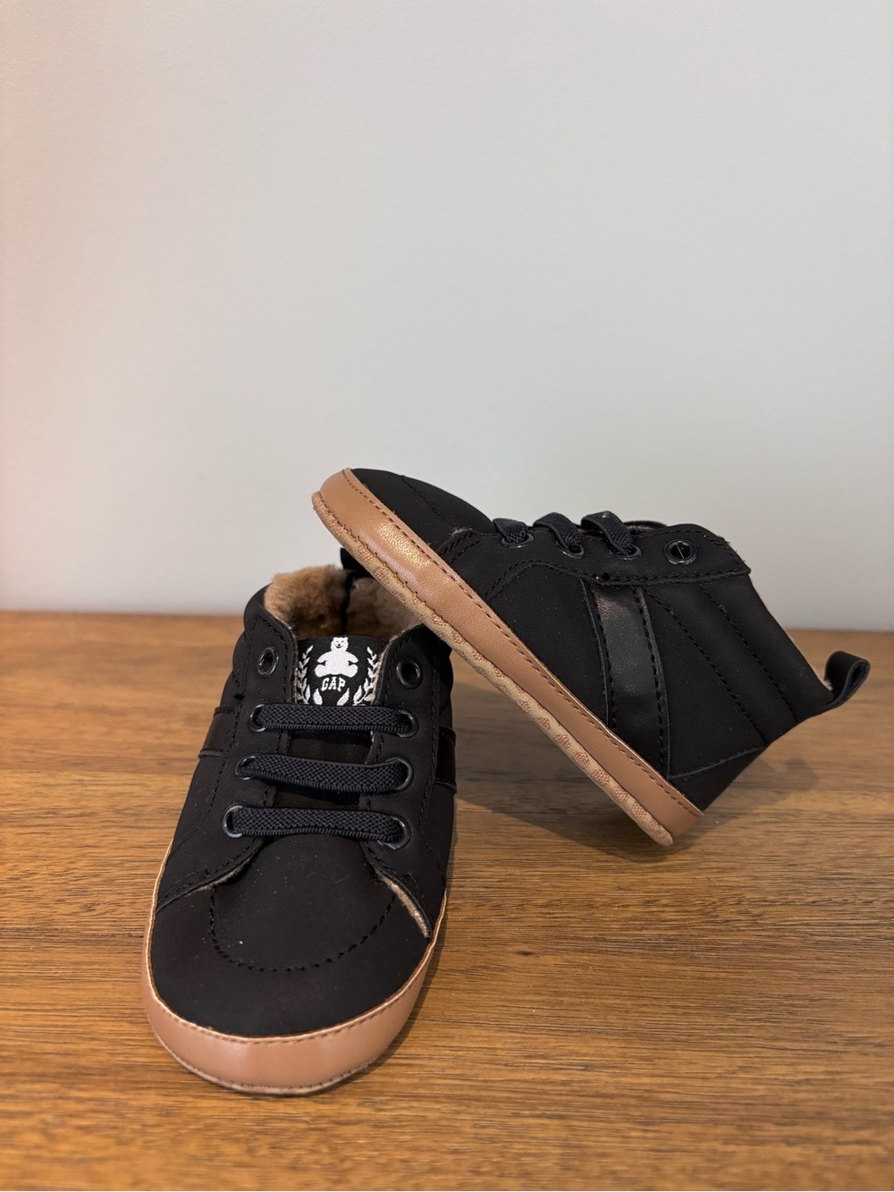 Baby Gap baby slipper/first shoe